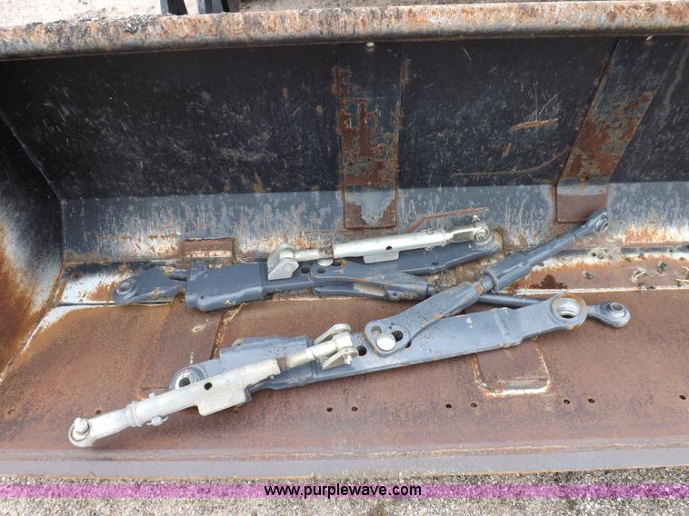 image for item I7528 1999 New Holland TV-140 MFWD bi-directional tractor