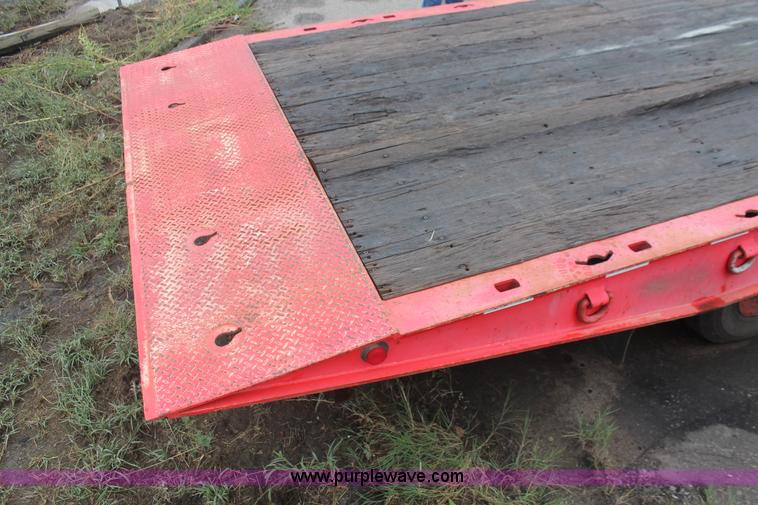 image for item I8004 1996 Landoll 345-31 trailer