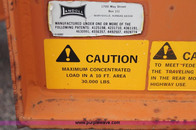 image for item I8007 1993 Landoll 345-31 trailer