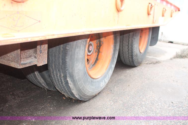 image for item I8007 1993 Landoll 345-31 trailer