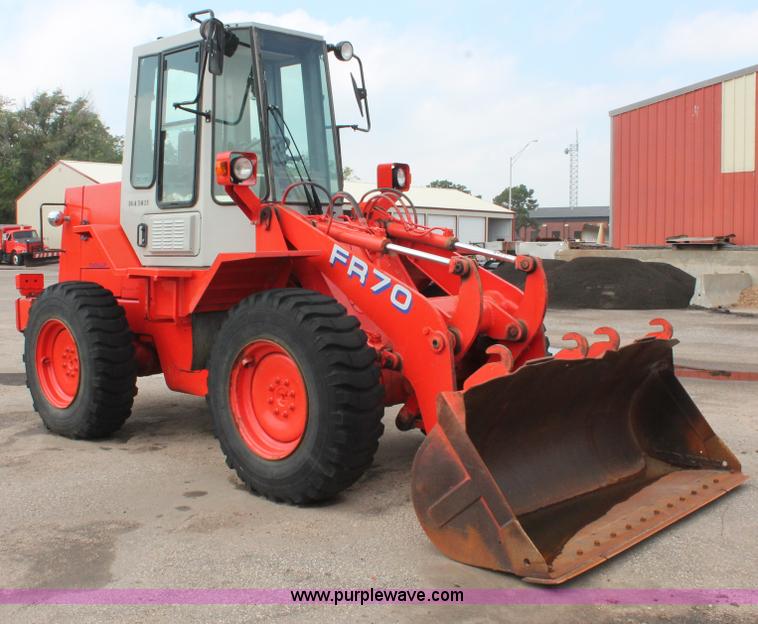 image for item I8023 1996 Fiat-Allis FR70 wheel loader