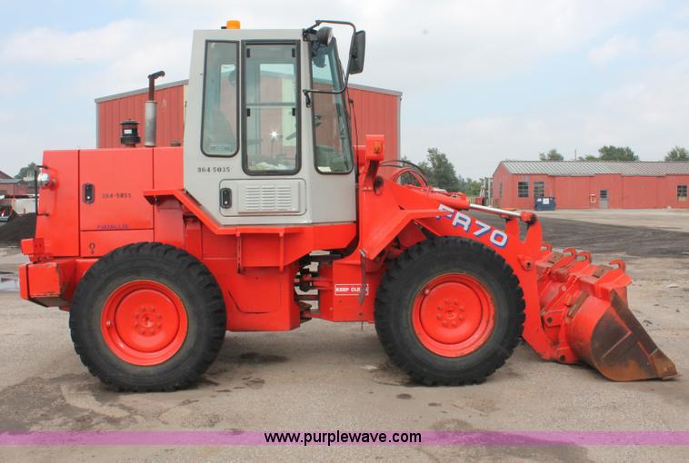 image for item I8023 1996 Fiat-Allis FR70 wheel loader