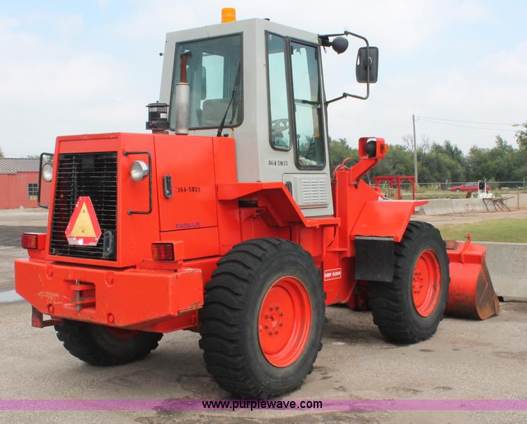 image for item I8023 1996 Fiat-Allis FR70 wheel loader