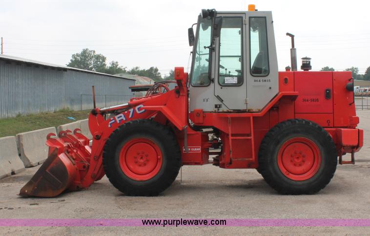 image for item I8023 1996 Fiat-Allis FR70 wheel loader
