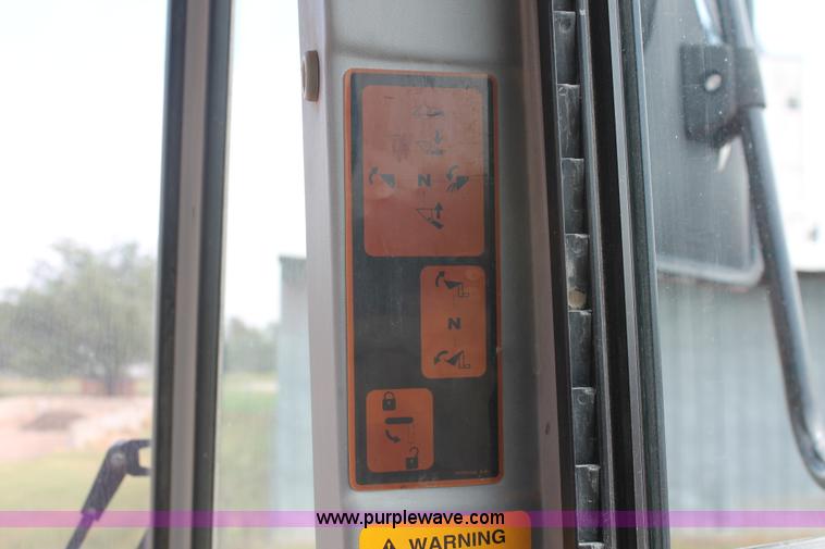 image for item I8023 1996 Fiat-Allis FR70 wheel loader