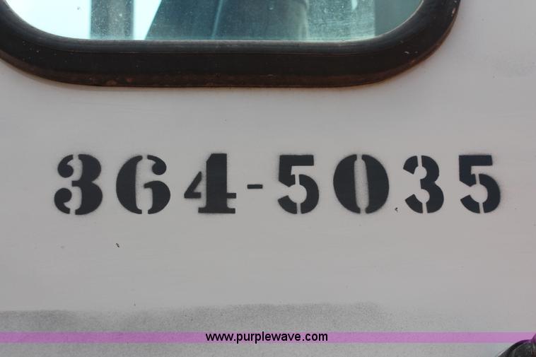 image for item I8023 1996 Fiat-Allis FR70 wheel loader