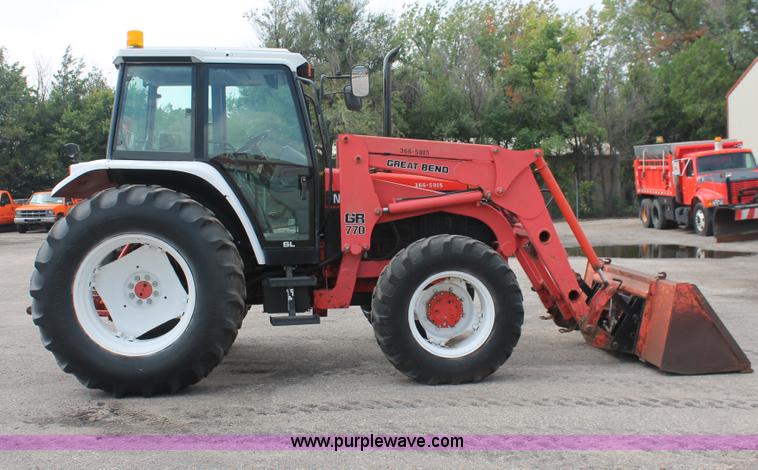 image for item I8024 1995 Ford New Holland 7740 MFWD tractor