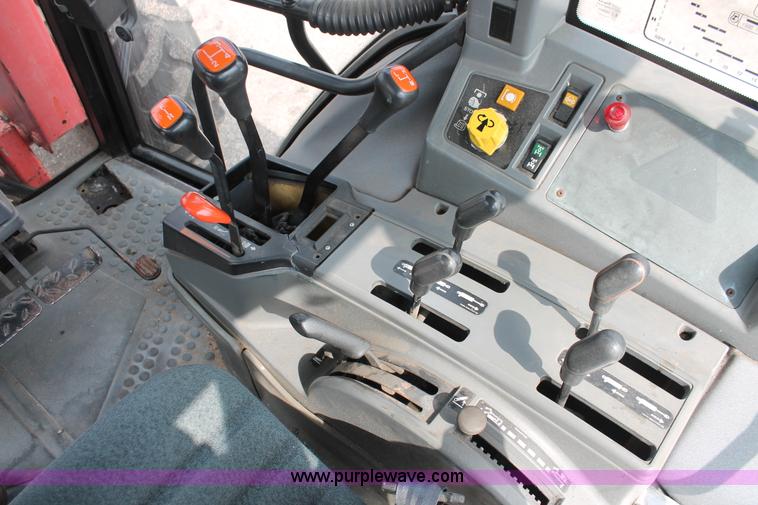 image for item I8024 1995 Ford New Holland 7740 MFWD tractor