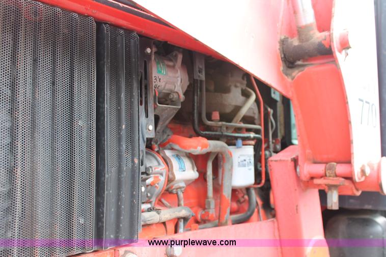 image for item I8024 1995 Ford New Holland 7740 MFWD tractor