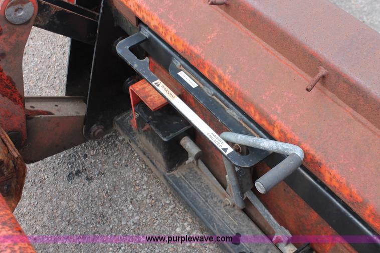 image for item I8024 1995 Ford New Holland 7740 MFWD tractor