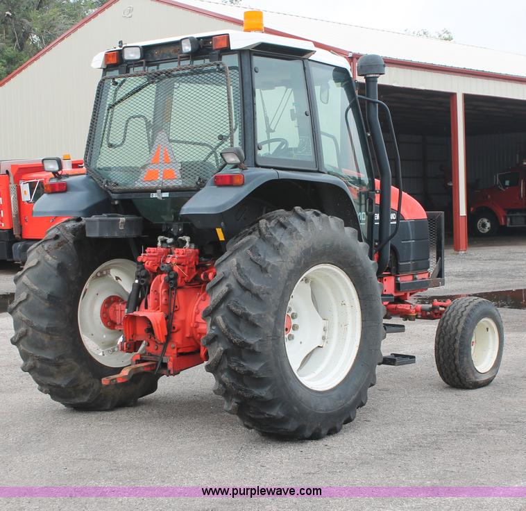 image for item I8025 1999 Ford New Holland TS100 tractor