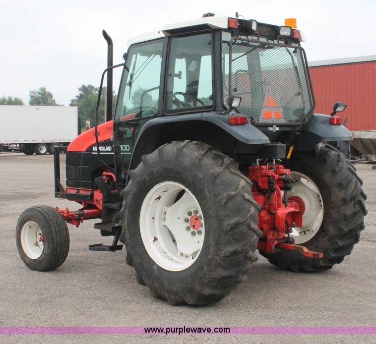 image for item I8025 1999 Ford New Holland TS100 tractor