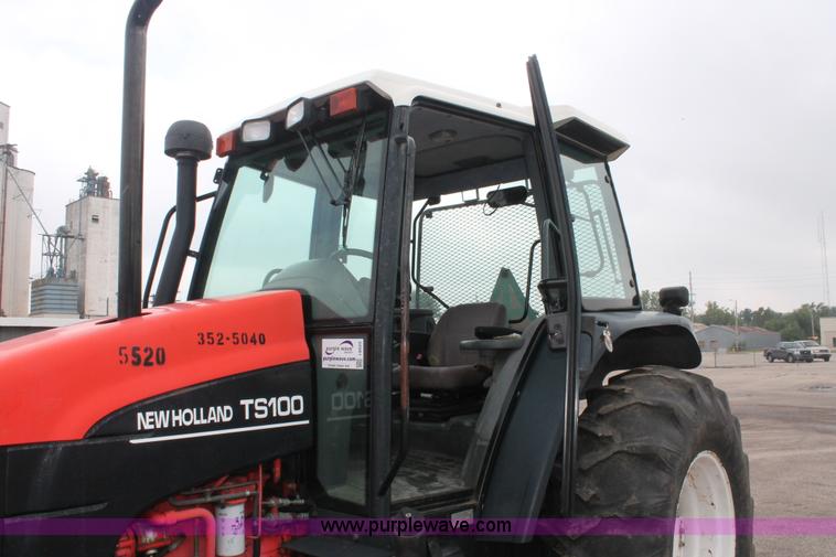 image for item I8025 1999 Ford New Holland TS100 tractor