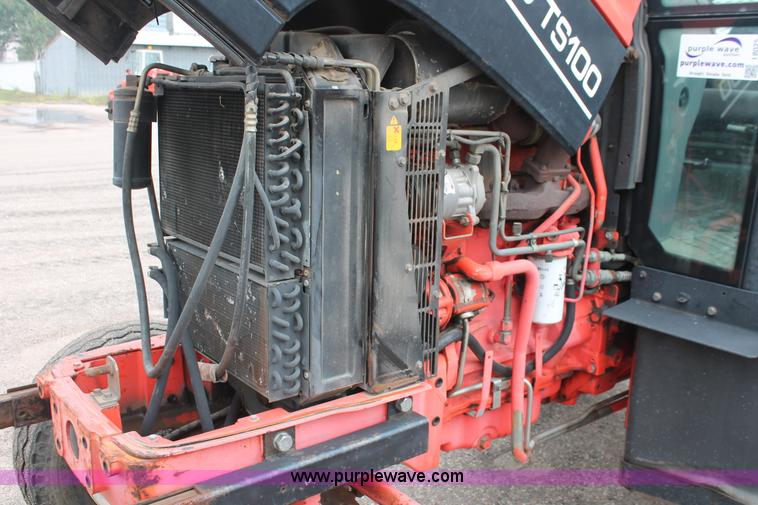 image for item I8025 1999 Ford New Holland TS100 tractor