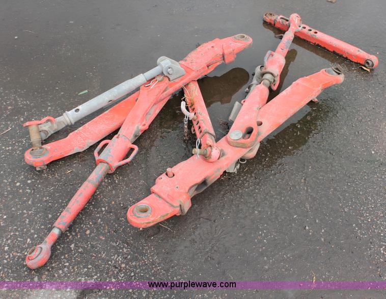 image for item I8025 1999 Ford New Holland TS100 tractor