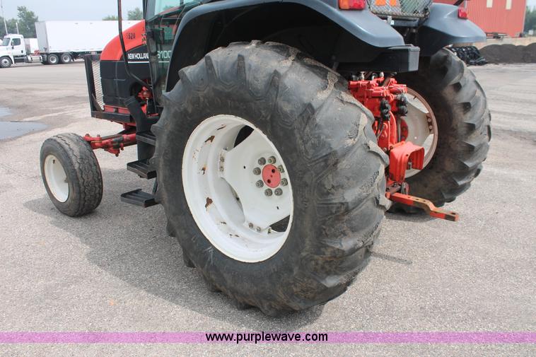 image for item I8025 1999 Ford New Holland TS100 tractor