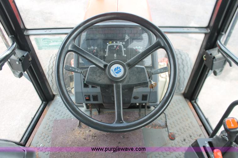 image for item I8026 1995 Ford New Holland 6640SL tractor