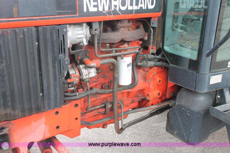 image for item I8026 1995 Ford New Holland 6640SL tractor
