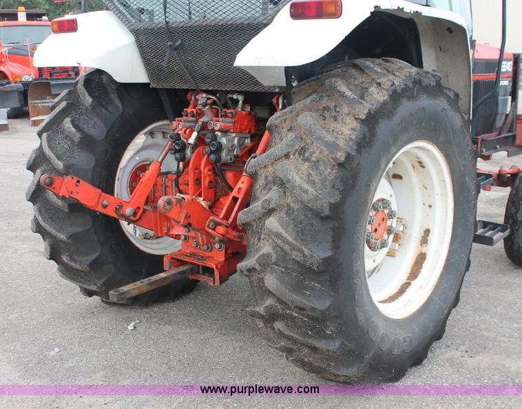 image for item I8026 1995 Ford New Holland 6640SL tractor