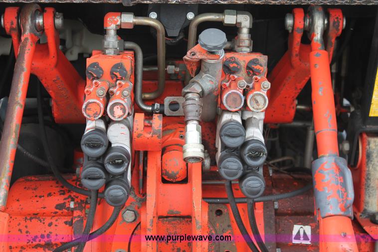 image for item I8026 1995 Ford New Holland 6640SL tractor