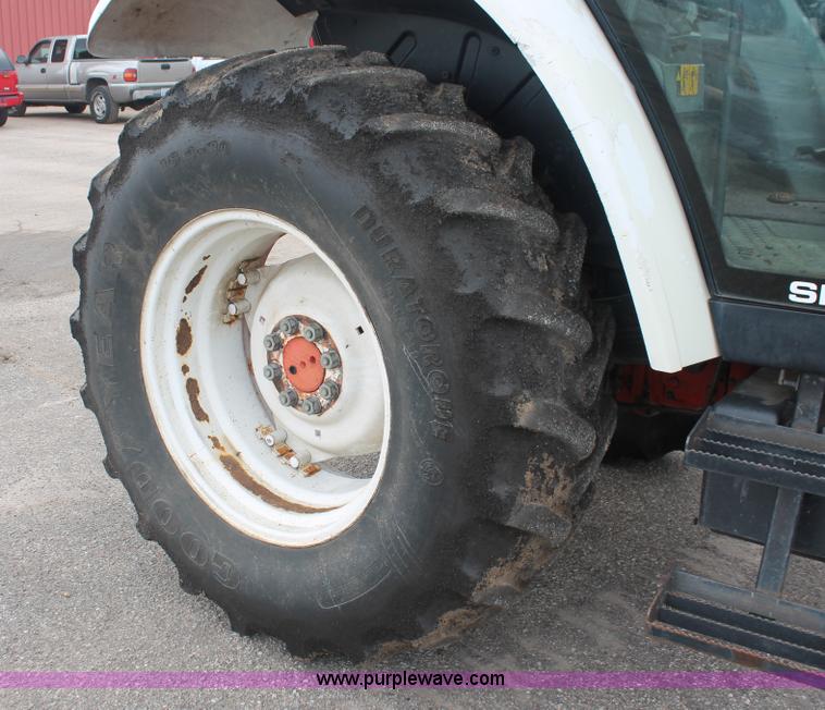 image for item I8026 1995 Ford New Holland 6640SL tractor