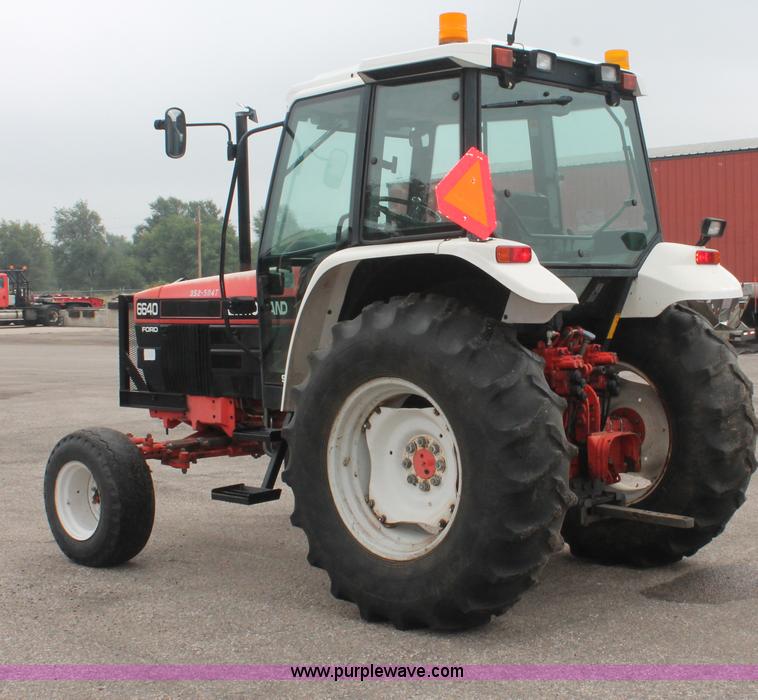 image for item I8027 1997 Ford New Holland 6640SL tractor