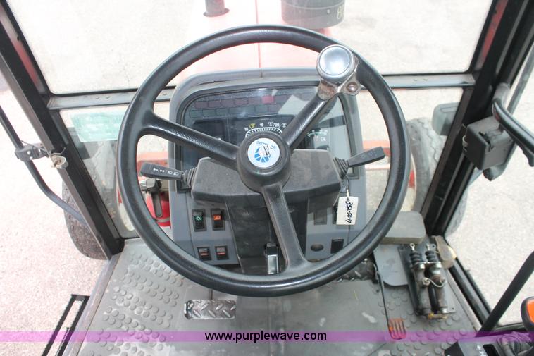 image for item I8027 1997 Ford New Holland 6640SL tractor