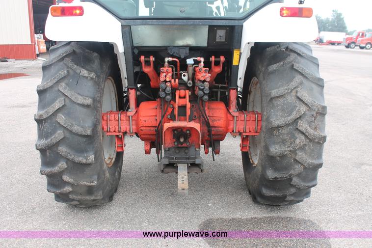 image for item I8027 1997 Ford New Holland 6640SL tractor