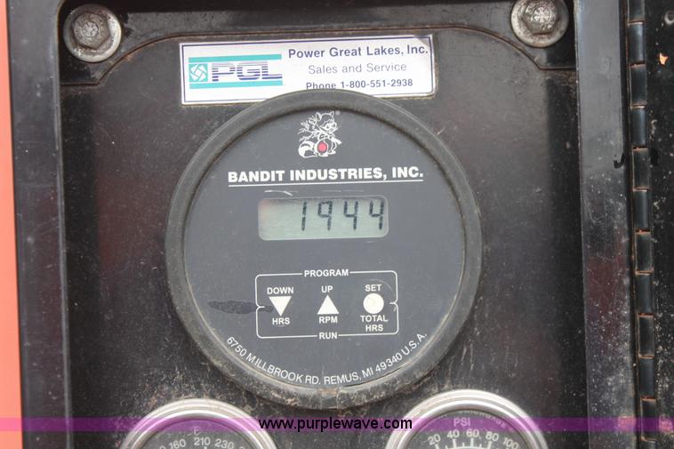 image for item I8028 2001 Brush Bandit 200+ wood chipper