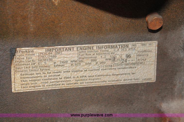 image for item I8028 2001 Brush Bandit 200+ wood chipper