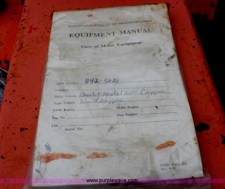 image for item I8028 2001 Brush Bandit 200+ wood chipper