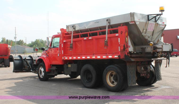 image for item I8030 1999 International 4900 dump truck