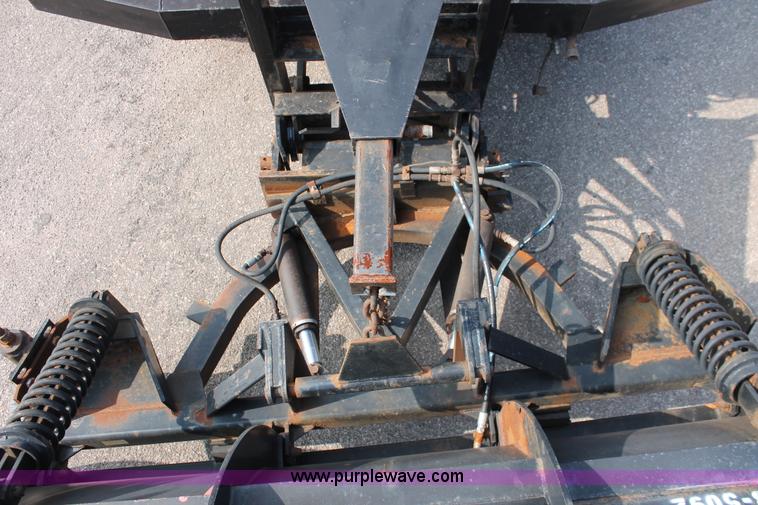 image for item I8030 1999 International 4900 dump truck