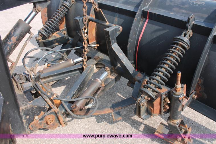 image for item I8030 1999 International 4900 dump truck