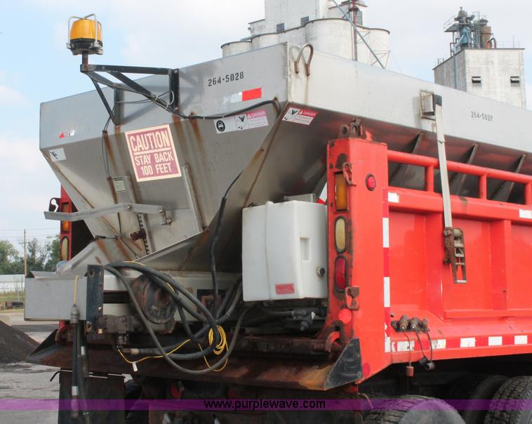 image for item I8030 1999 International 4900 dump truck