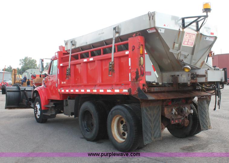 image for item I8030 1999 International 4900 dump truck