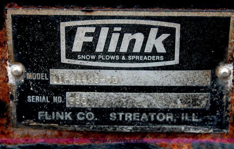 image for item I8032 1999 International 4900 dump truck