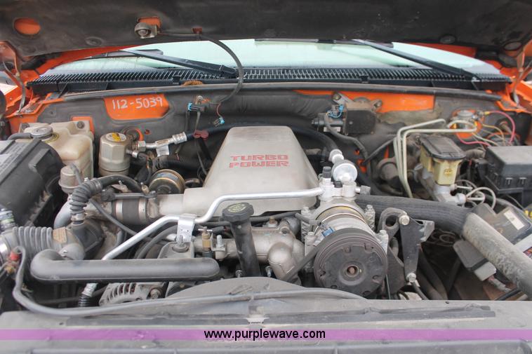 image for item I8037 1999 Chevrolet 2500 utility truck