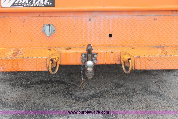 image for item I8037 1999 Chevrolet 2500 utility truck