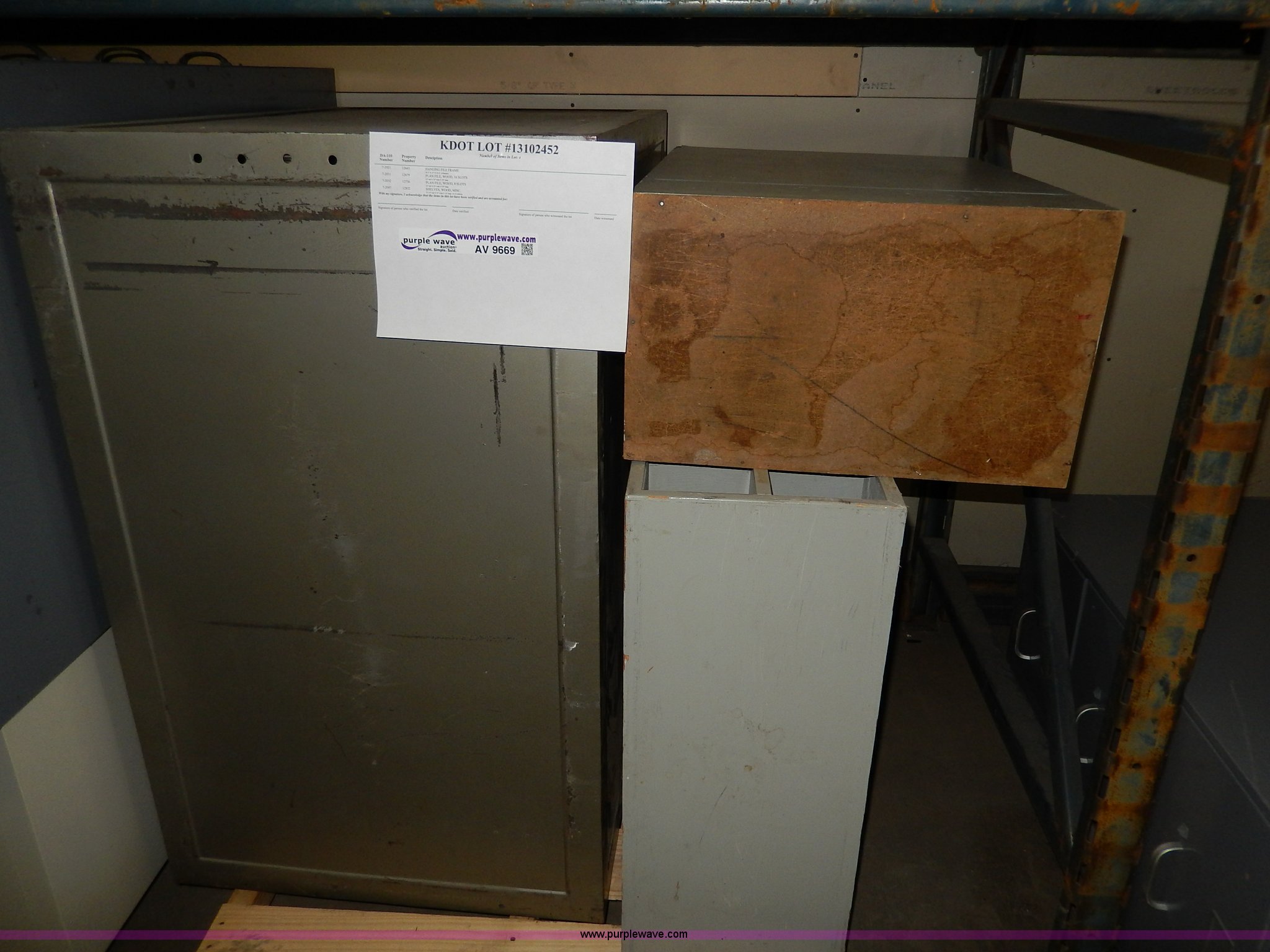 Assorted office supplies in Topeka, KS Item AV9669 sold Purple Wave