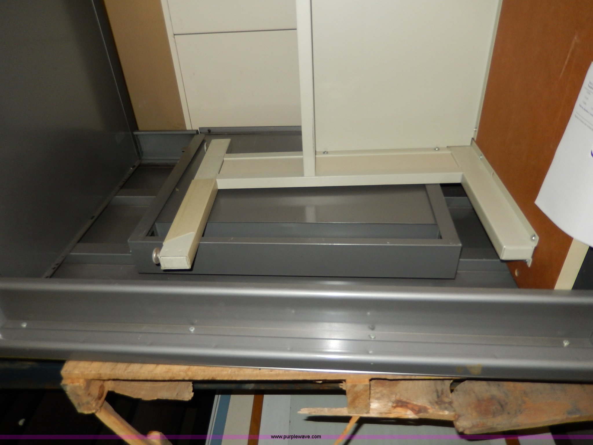 Assorted office supplies in Topeka, KS Item AV9696 sold Purple Wave