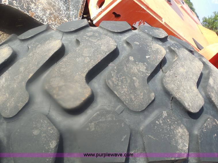 image for item E7628 1994 SkyTrak 10054 telehandler