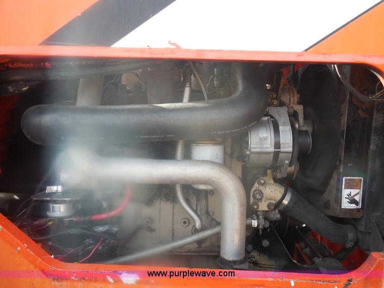 image for item E7628 1994 SkyTrak 10054 telehandler