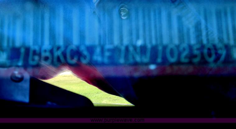 image for item E7716 1992 Chevrolet 3500HD flatbed truck