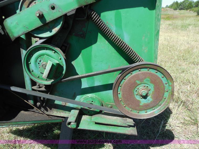 image for item E7717 John Deere 224 rigid head