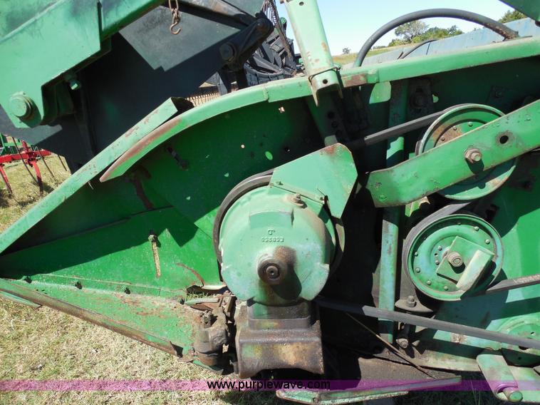 image for item E7717 John Deere 224 rigid head