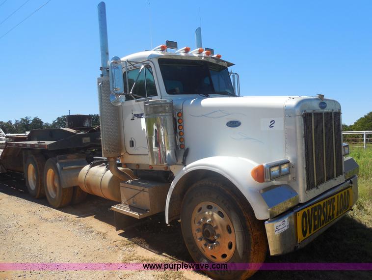 image for item F3242 1997 Peterbilt 378 semi truck