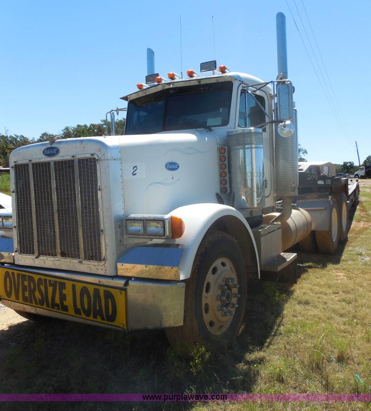 image for item F3242 1997 Peterbilt 378 semi truck