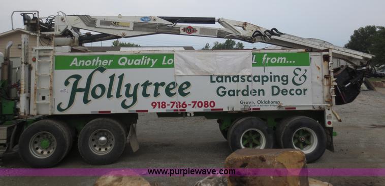 image for item F6661 1998 Wilkens 23' grapple crane trailer