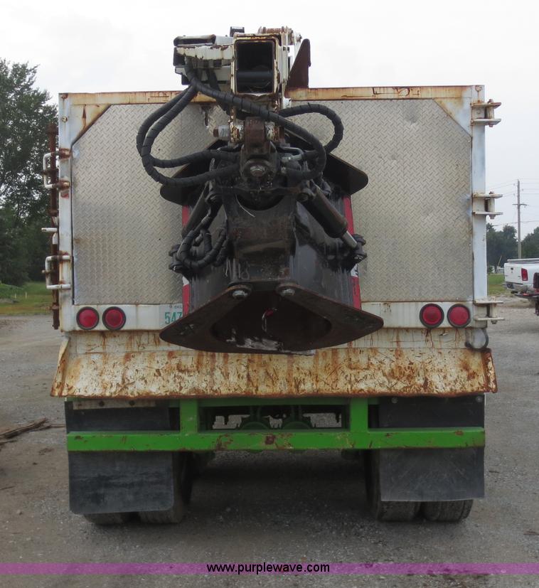 image for item F6661 1998 Wilkens 23' grapple crane trailer